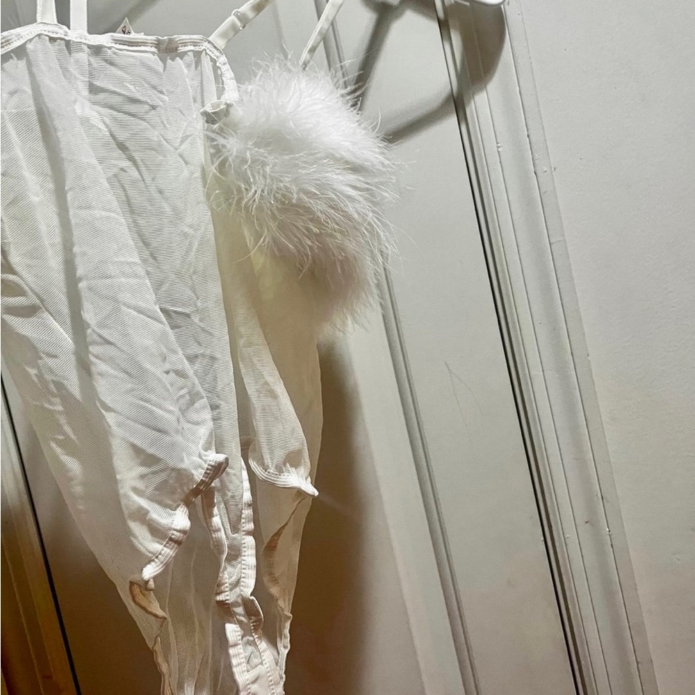 NWT Victoria's Secret Vintage Sexy White Mesh Bodysuit with Faux Feather Trim - Picture 7 of 15
